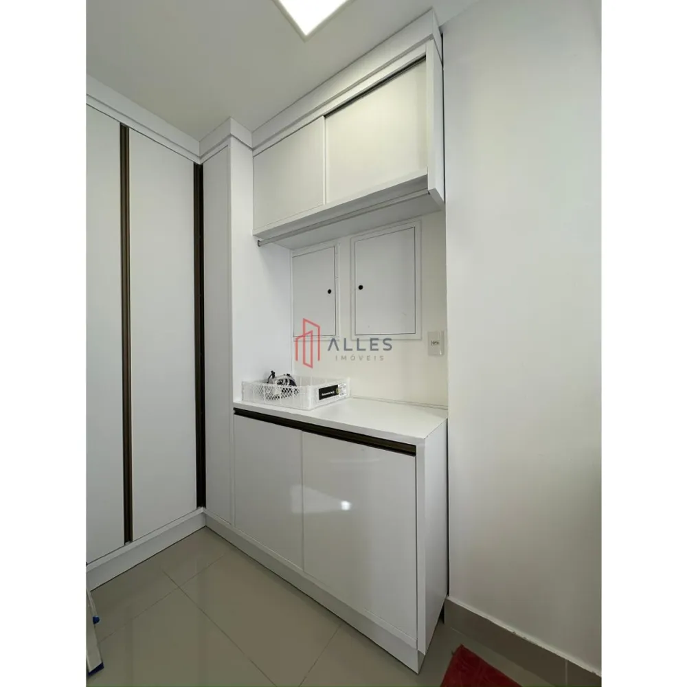 🏙️ LOCAÇÃO ANUAL – APARTAMENTO ALTO PADRÃO | CENTRO DE BALNEÁRIO CAMBORIÚ/SC ✨