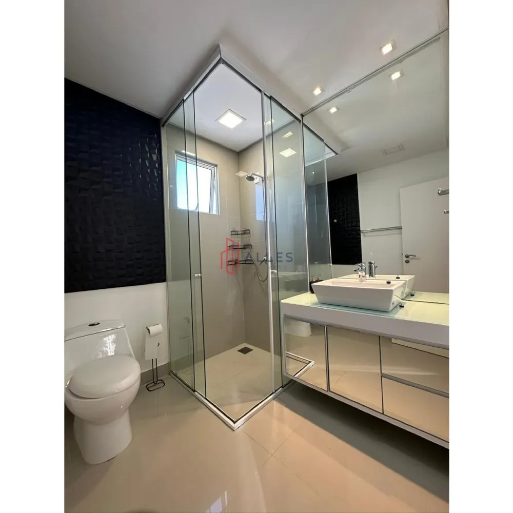 🏙️ LOCAÇÃO ANUAL – APARTAMENTO ALTO PADRÃO | CENTRO DE BALNEÁRIO CAMBORIÚ/SC ✨