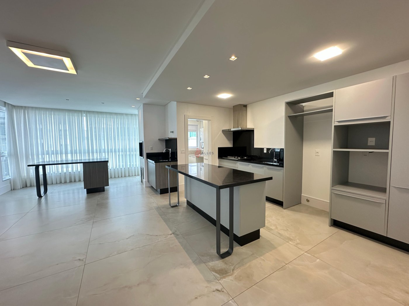✨ ALUGUEL ANUAL – APARTAMENTO DE ALTO PADRÃO | CENTRO • BALNEÁRIO CAMBORIÚ/SC