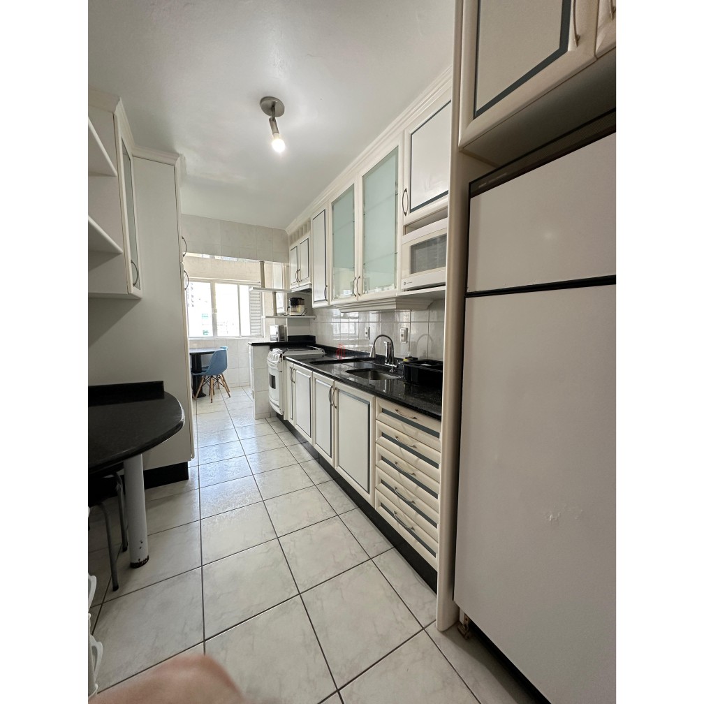 ALUGA-SE ANUAL APARTAMENTO MOBILADO NA BARRA SUL EM BALNEÁRIO CAMBORIÚ/SC