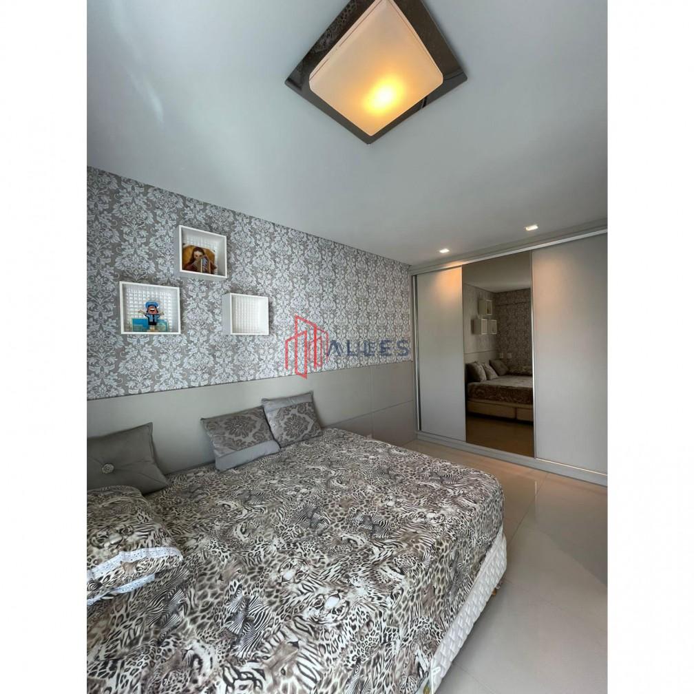 VENDE-SE APARTAMENTO MOBILIADO NA DESEJADA PRAIA BRAVA DE ITAJAÍ/SC