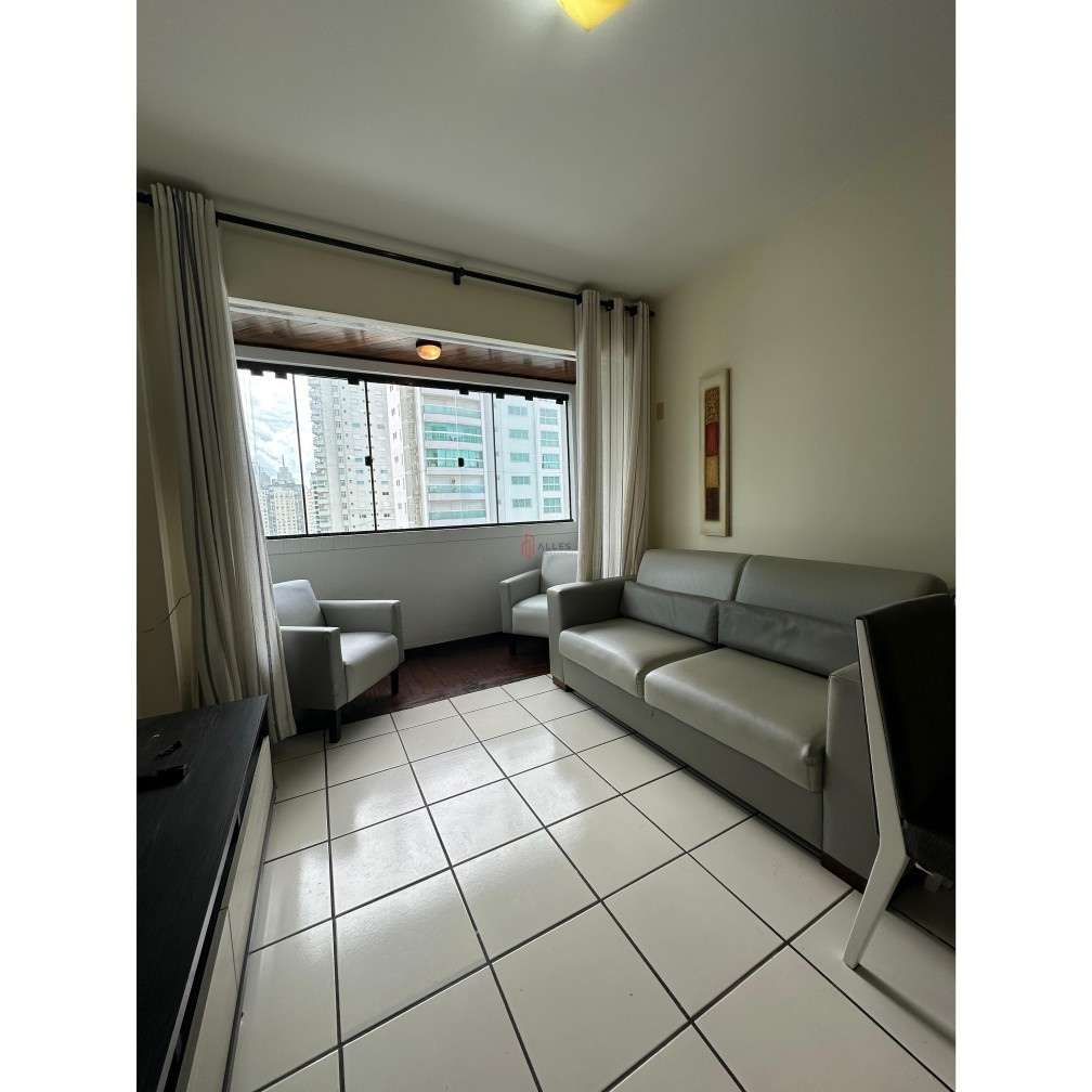 VENDE-SE FRENTE MAR LATERAL EM BALNEÁRIO CAMBORIÚ/SC