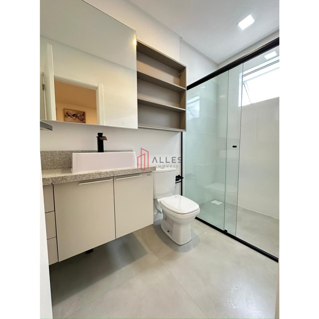 🏝️ ALUGA-SE ANUAL – APARTAMENTO DE ALTO PADRÃO EM ITAPEMA/SC