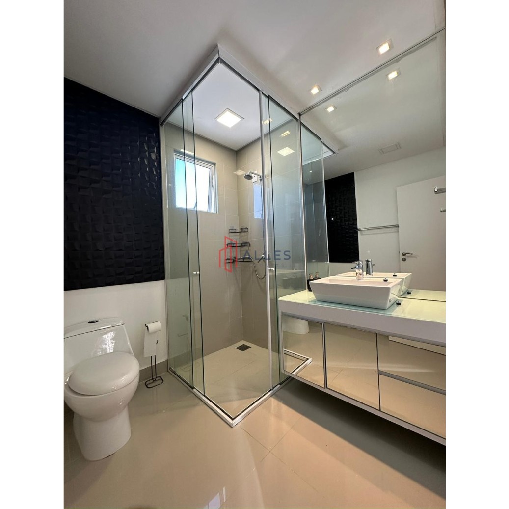 🏙️ LOCAÇÃO ANUAL – APARTAMENTO ALTO PADRÃO | CENTRO DE BALNEÁRIO CAMBORIÚ/SC ✨