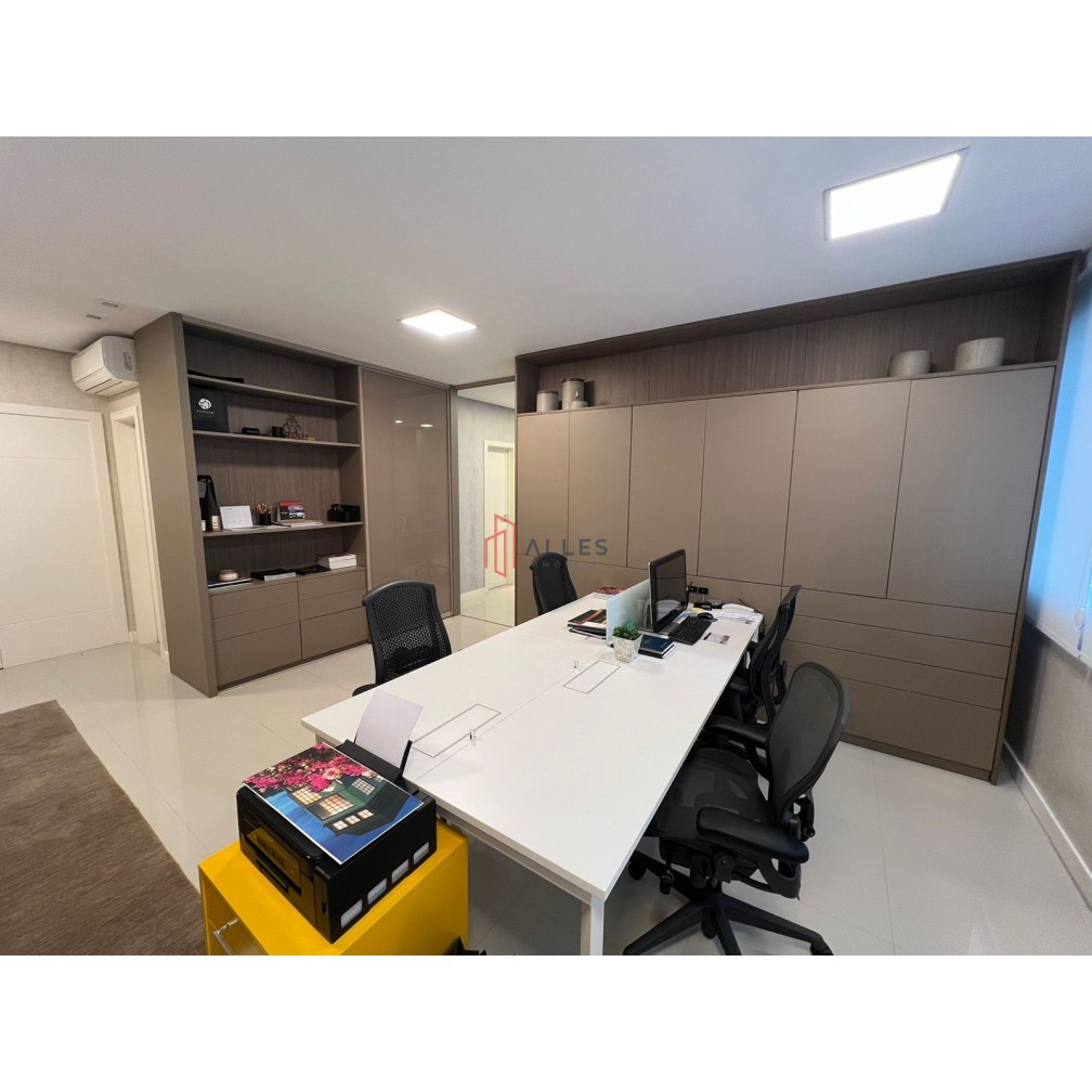 💼 OPORTUNIDADE PREMIUM DE INVESTIMENTO | SALA COMERCIAL – CIAPLAN EMPRESARIAL | BALNEÁRIO CAMBORIÚ/