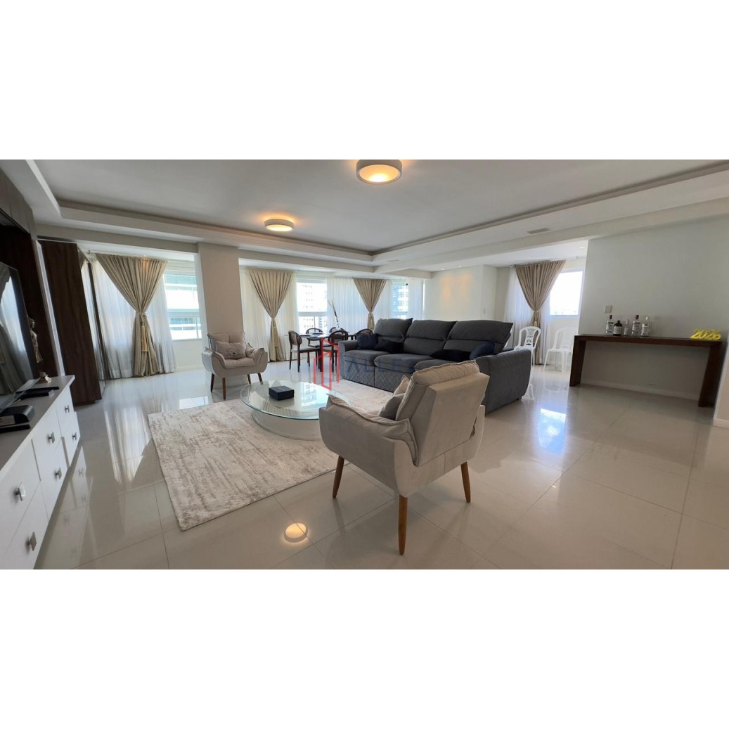 ✨ VENDE-SE — COBERTURA DE LUXO NO CENTRO DE BALNEÁRIO CAMBORIÚ/SC ✨